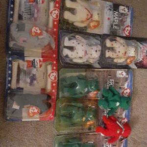 Rare with rare tags except for righty and lefty